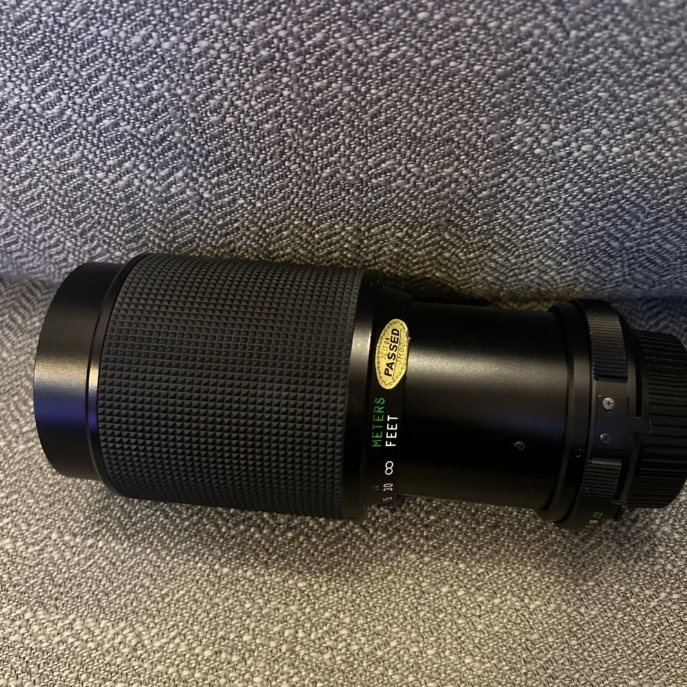Vivitar 75-205mm 1: 3.8 MC Macro Focusing Zoom 62mm Lens